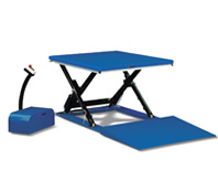 超低型電動(dòng)升降平臺(tái)